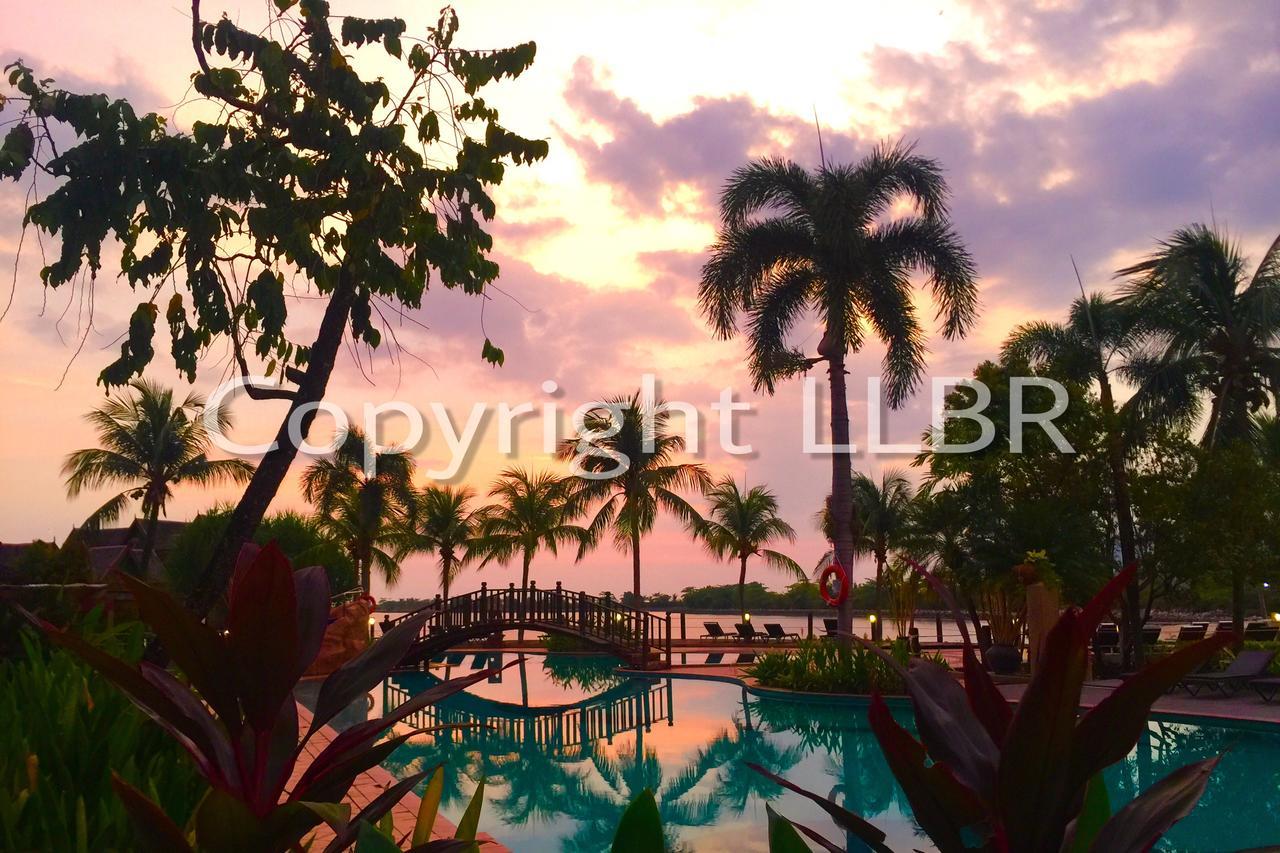 Langkawi Lagoon Beach Resort Pantai Cenang  Exterior foto